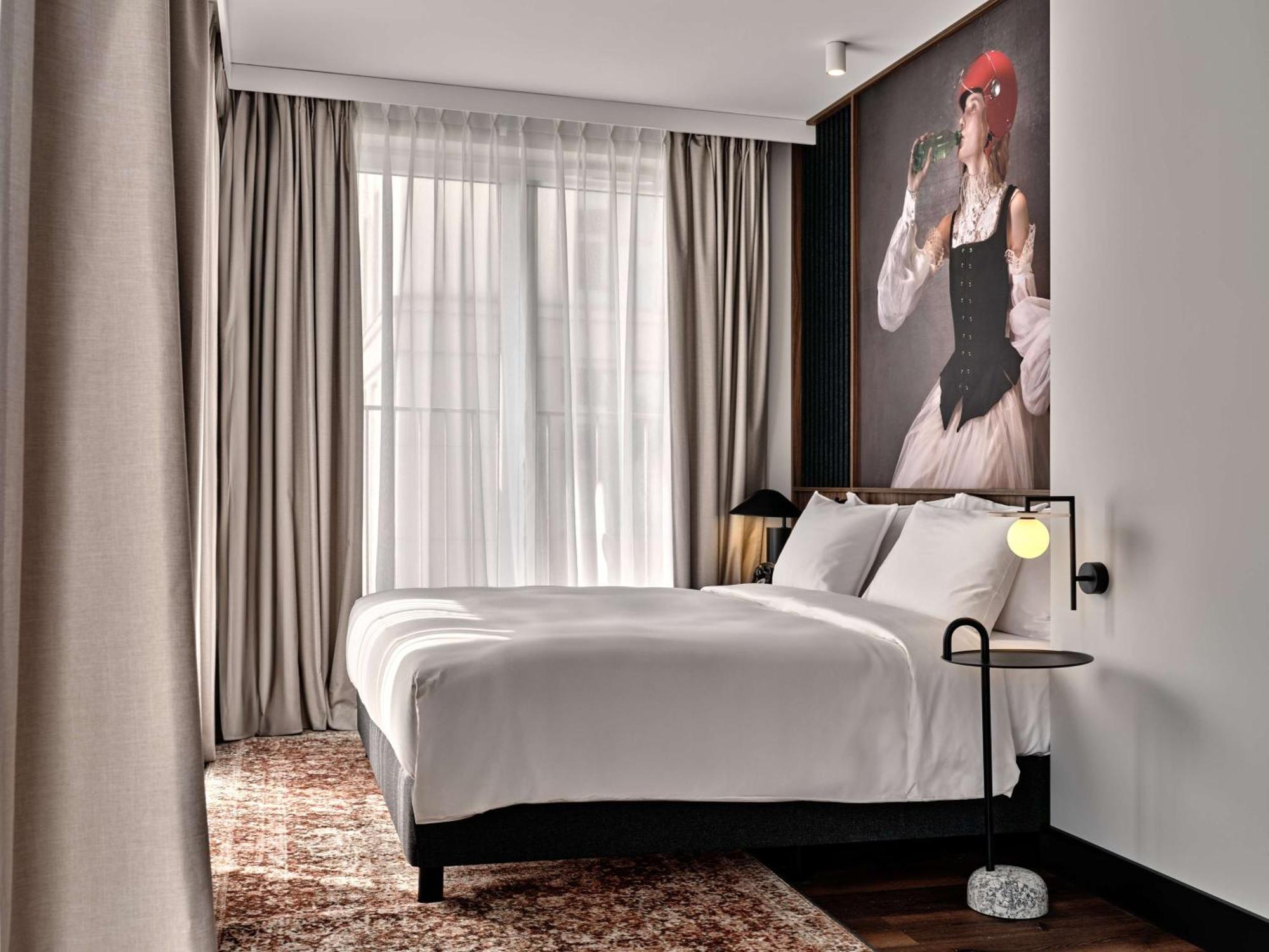 Radisson Red Hotel & Radisson Red Apartments, كراكوفيا المظهر الخارجي الصورة